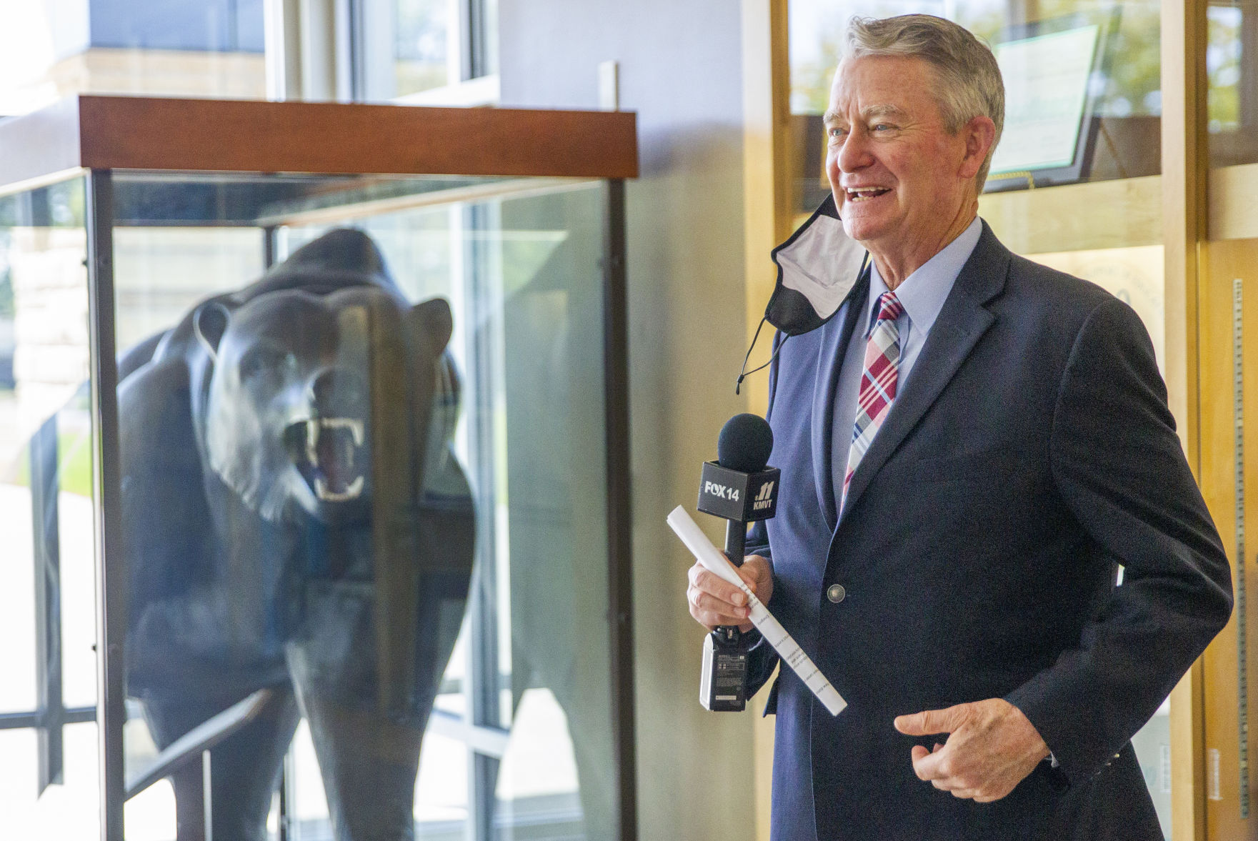 Gov. Little tours Twin Falls High School